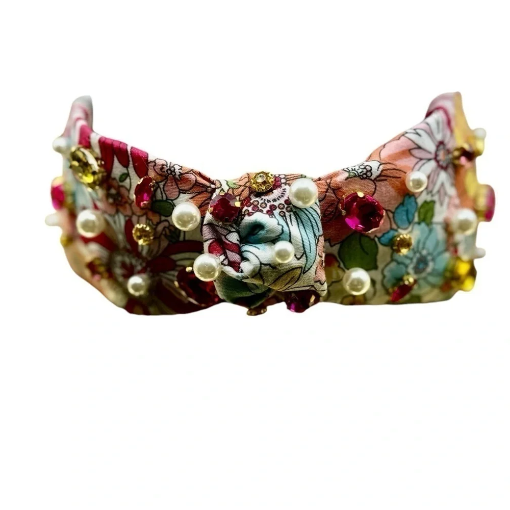 Embellishment headband